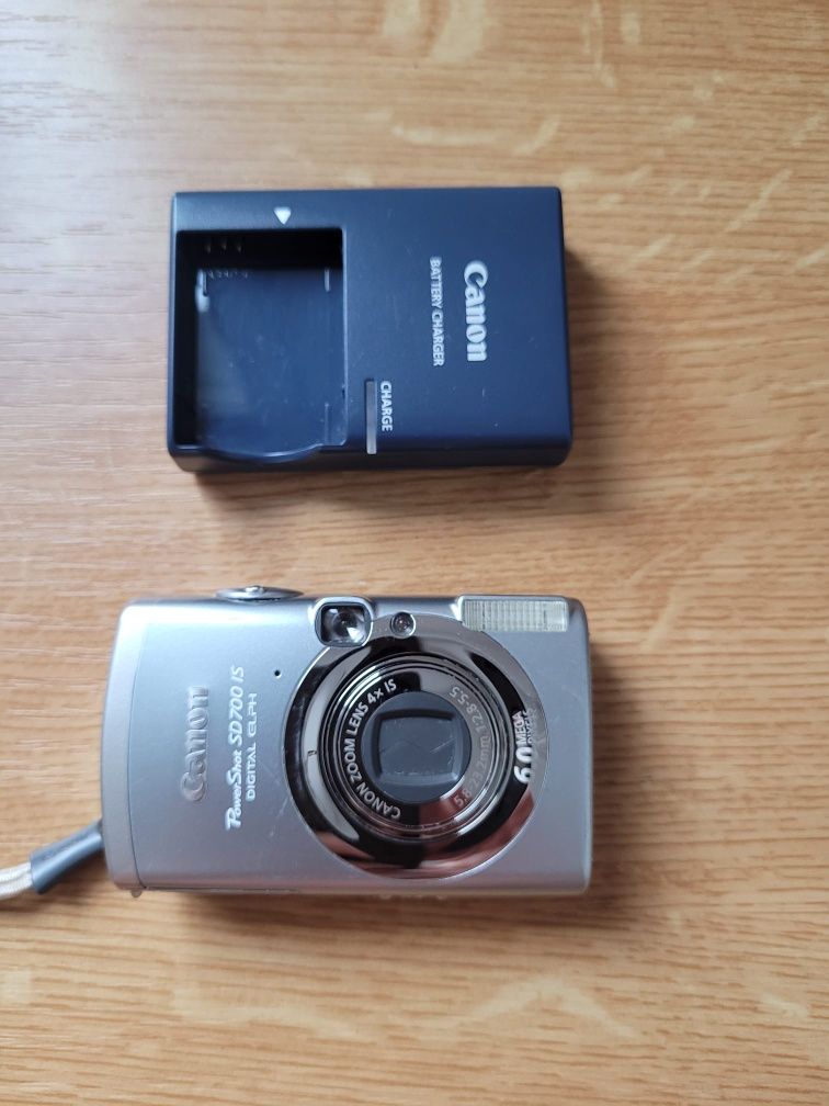 Aparat fotograficzny Canon Vintage
