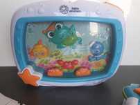 Zabawka Baby Einstein akwarium lampka z Pozytywką, Telewizorek- Nowe
