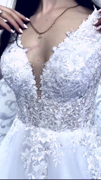 Весільна   сукня