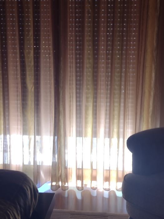 Cortinados de quarto ou sala muito bonito