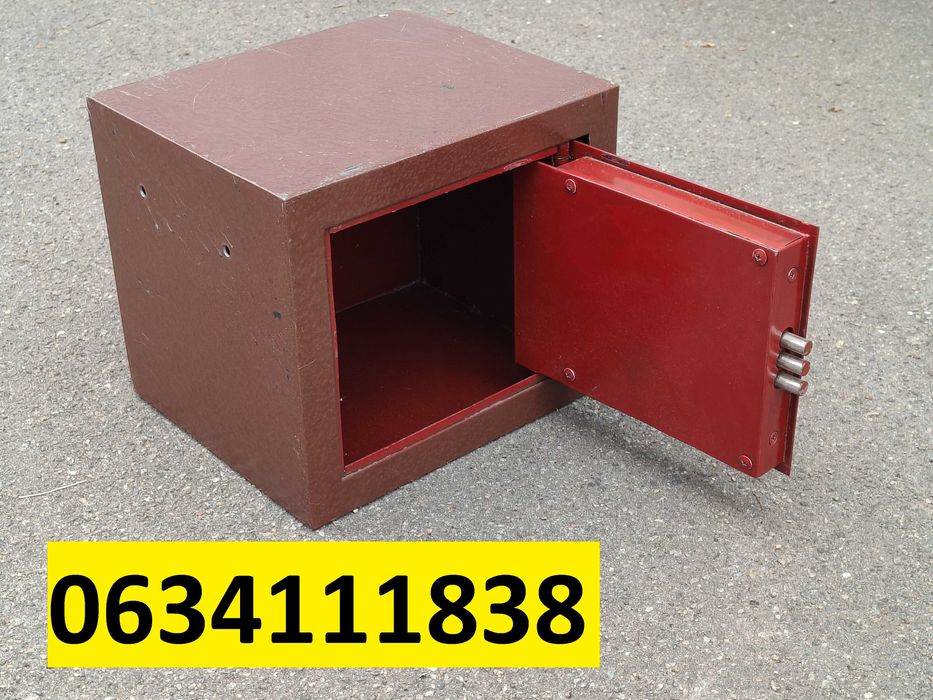 Сейф 8 кг - размеры 30/25/26 кг.  Высылаю Новой Почтой, Укрпочтой.