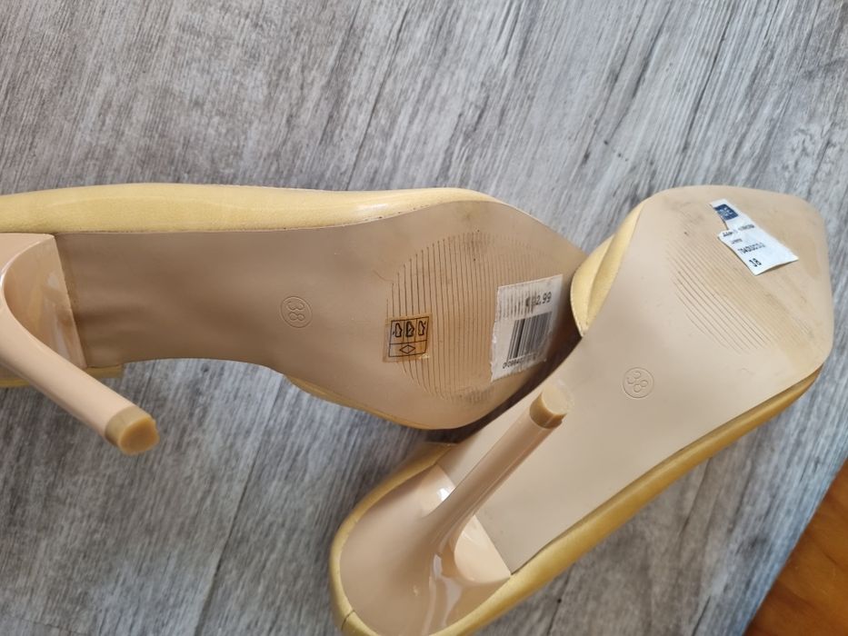 Sapatos novos marca seaside