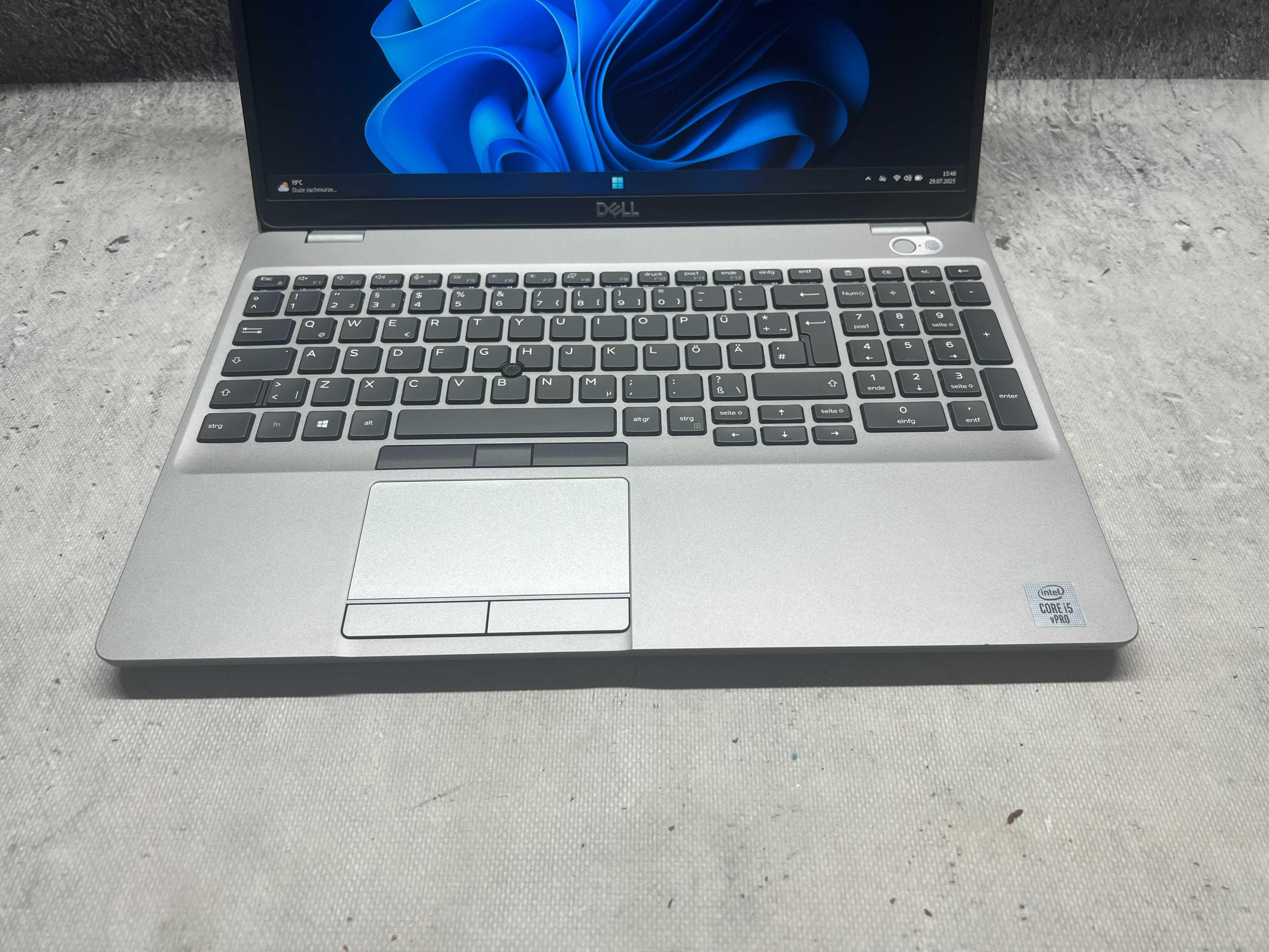 Dell Latitude 5510/ INTEL i5-10310U/ 16GB DDR4/ 512 SSD/ 15.6 FHD/ W11