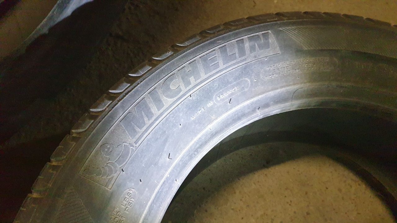 Opony  wielosez. Michelin 235/55 R 17 M+S