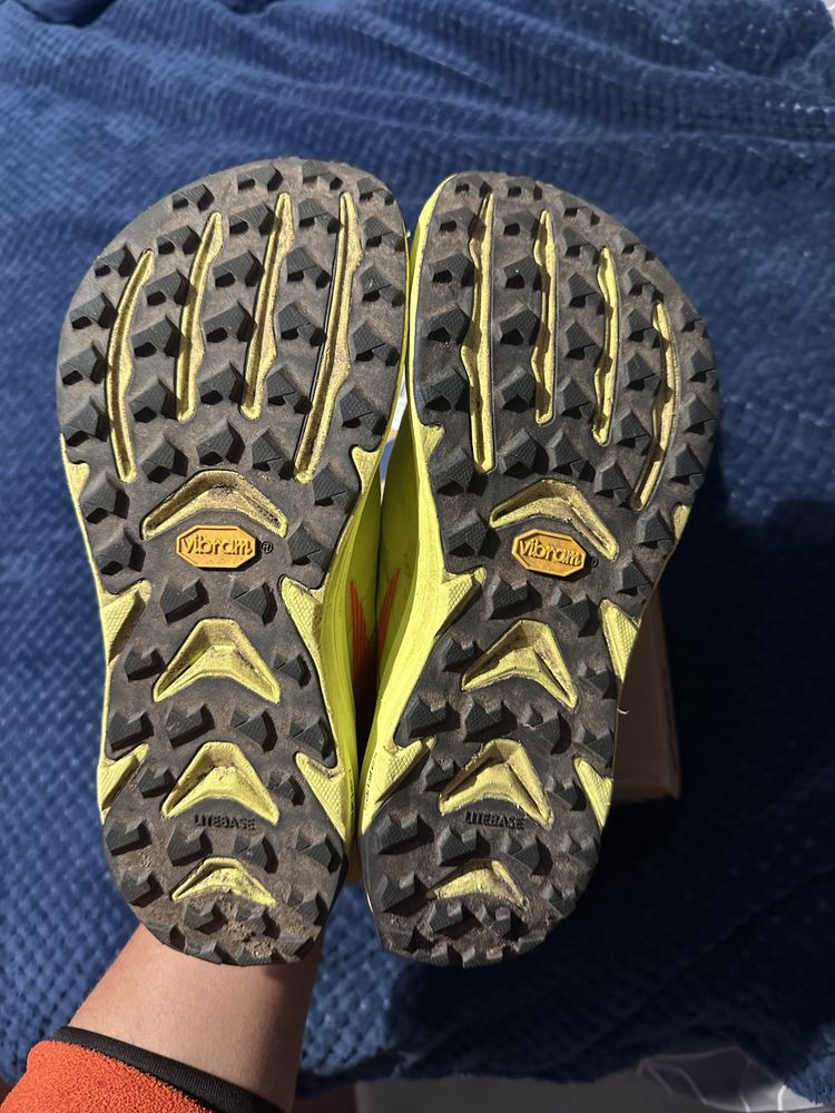 Altra Mont Blanc Carbon tamanho 41