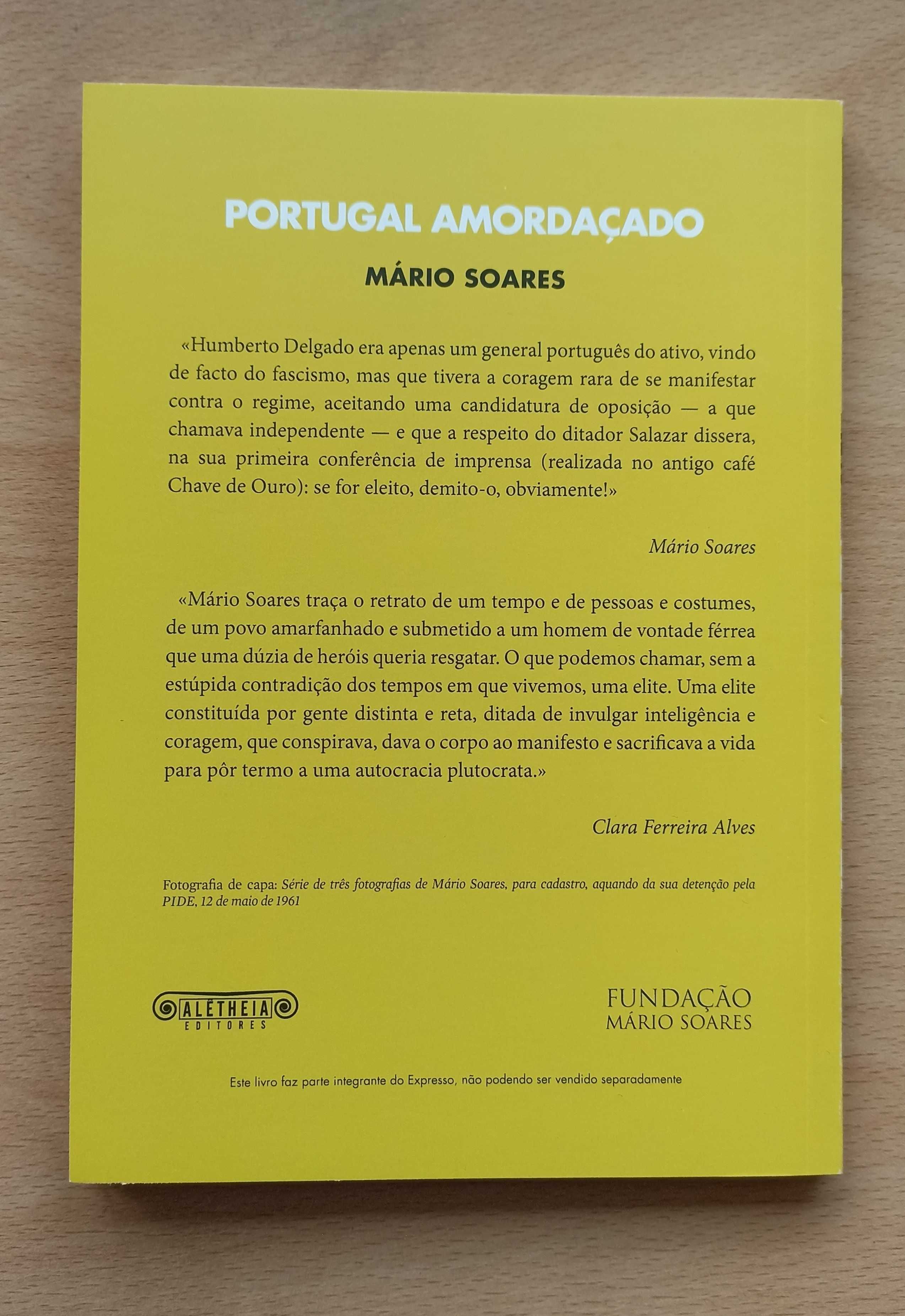 Livro "Portugal Amordaçado" de Mário Soares