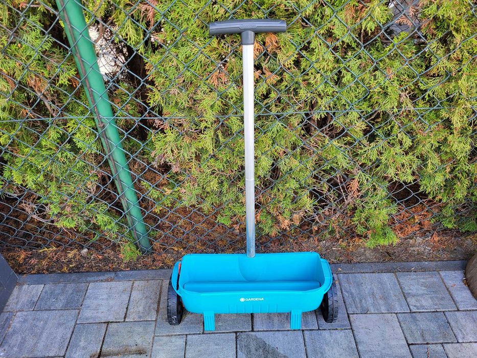 Gardena Classic siewnik uniwersalny 300