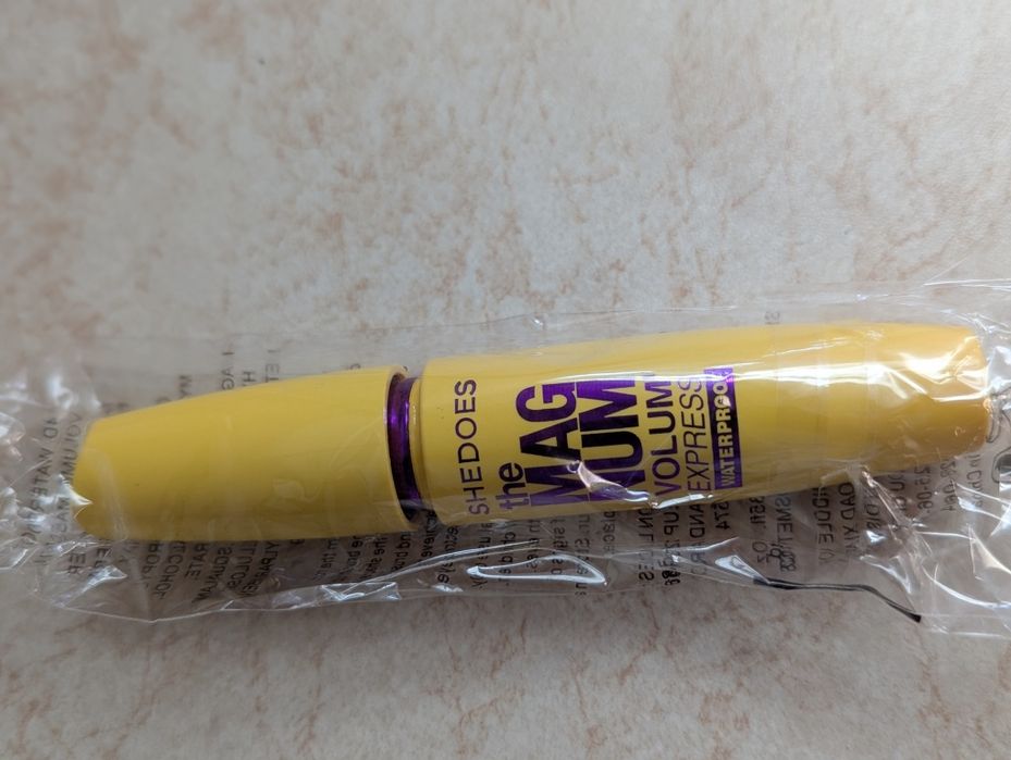 Туш для вій Shedoes The Magnum Volum Express Waterproof.