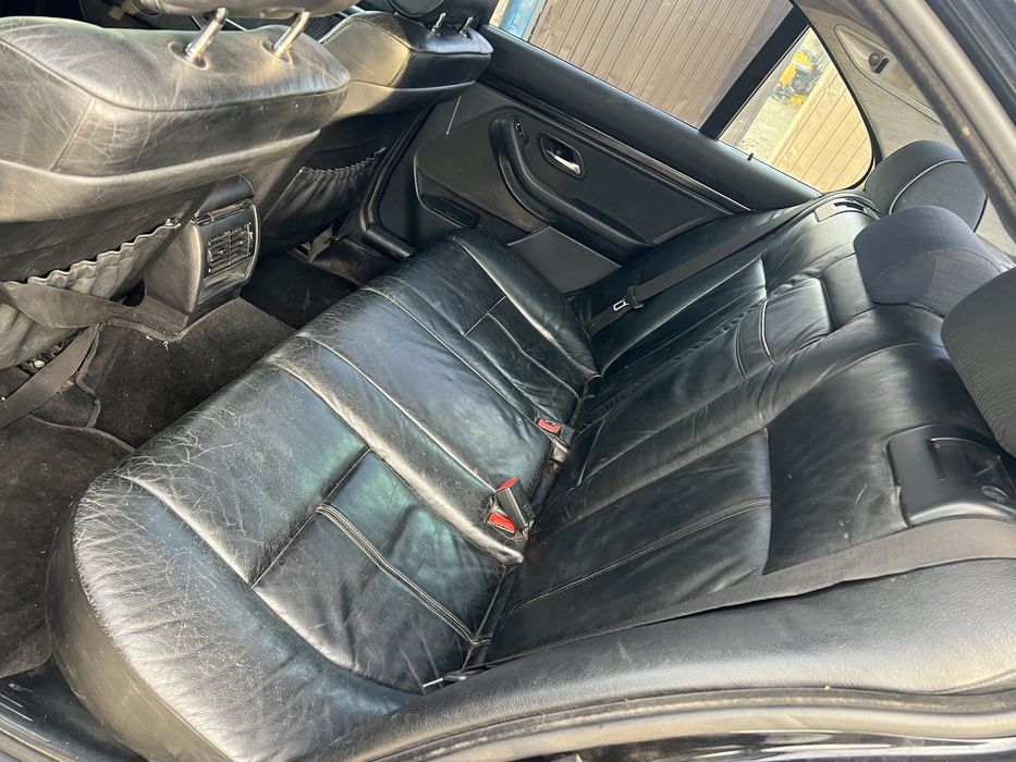 Продам BMW e39, M54 3.0, Газ , 2001 год , Автомат