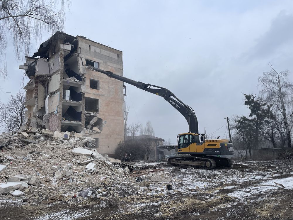 Демонтаж зданий бетона дома, демонтаж будівлі будинку металоконструкці
