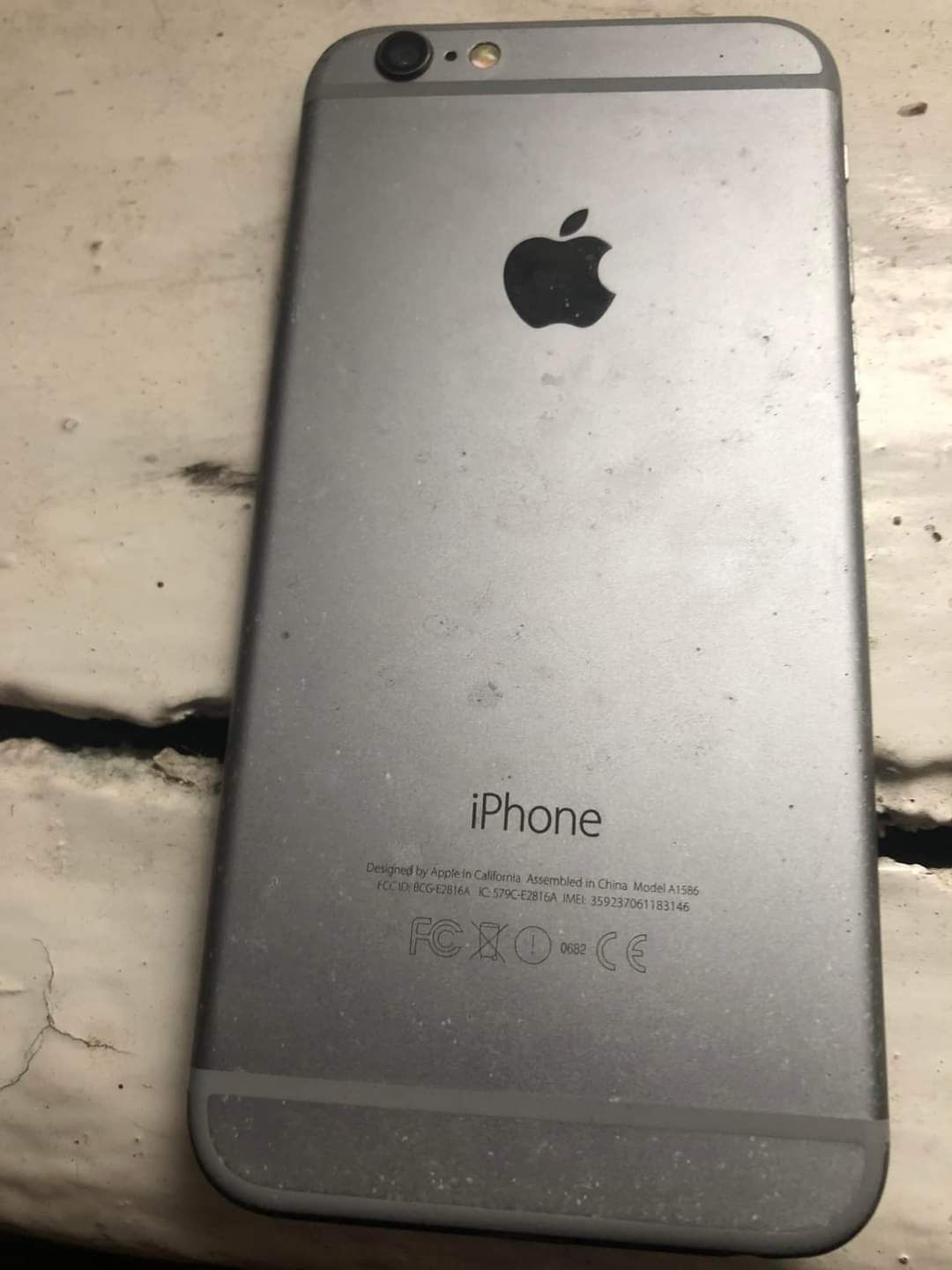 iPhone 6, на запчастини