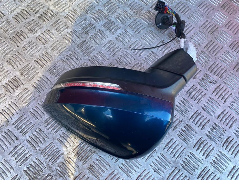 Зеркало левое Туарег ЦР Дзеркало ліве 8H P5M Touareg CR дверей СР