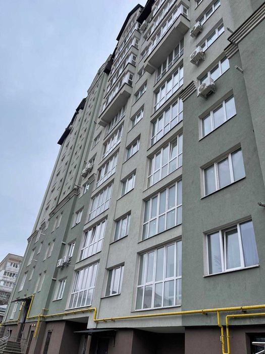 Продаж 3кімнатної квартири вул. Глибока (близько центру)