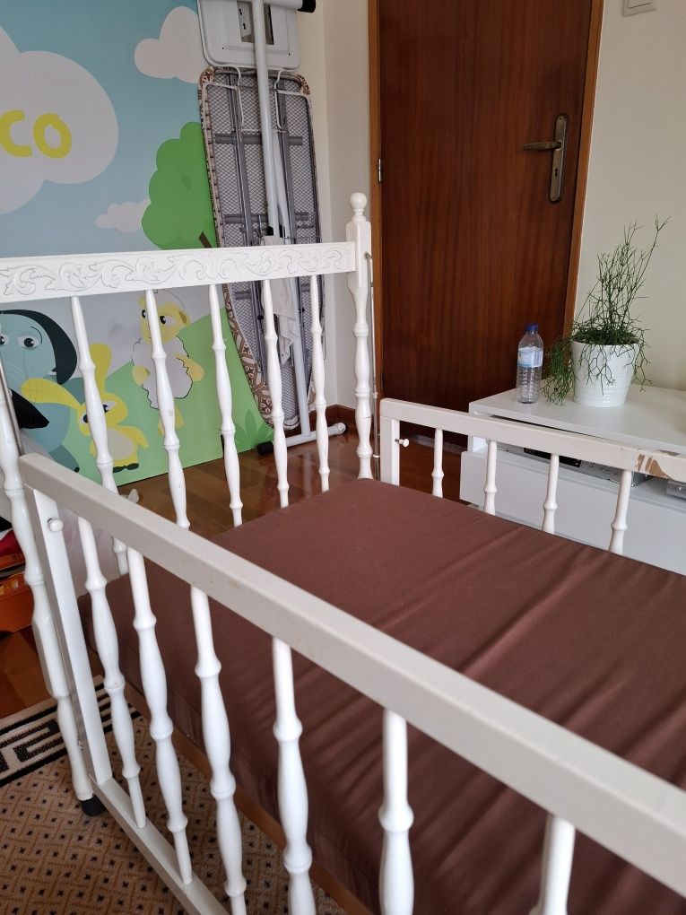 Cama infantil vintage