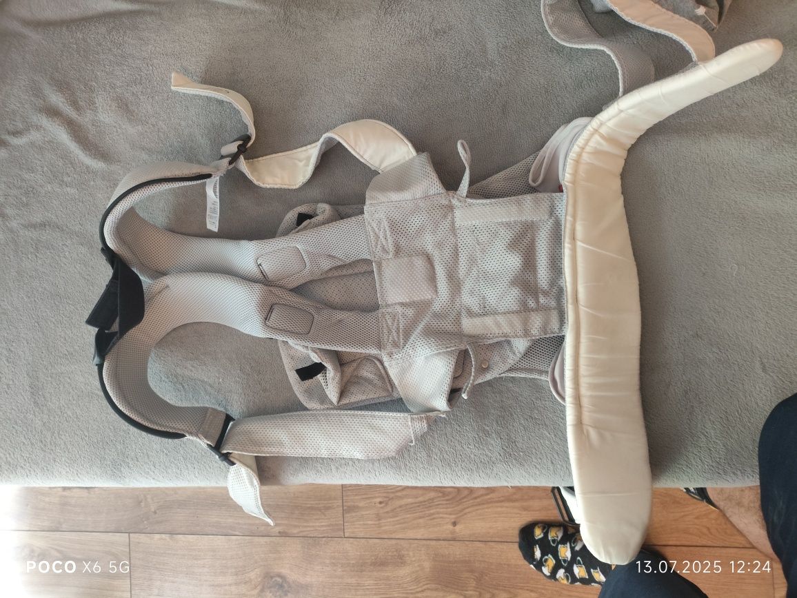 Nosidełko babybjorn