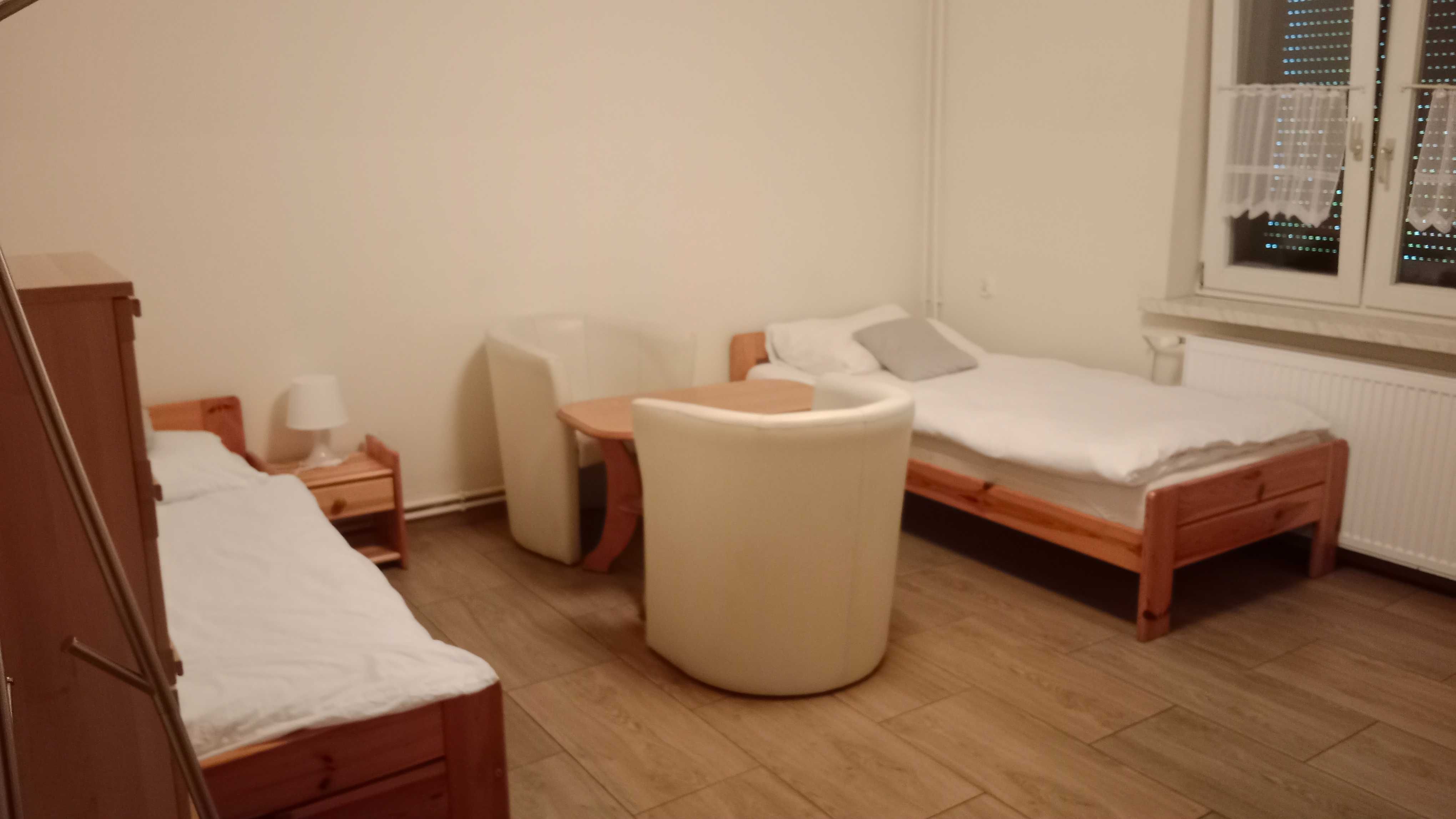 Noclegi Mikołów, dom pokoje kwatery mieszkanie hostel pracowników firm