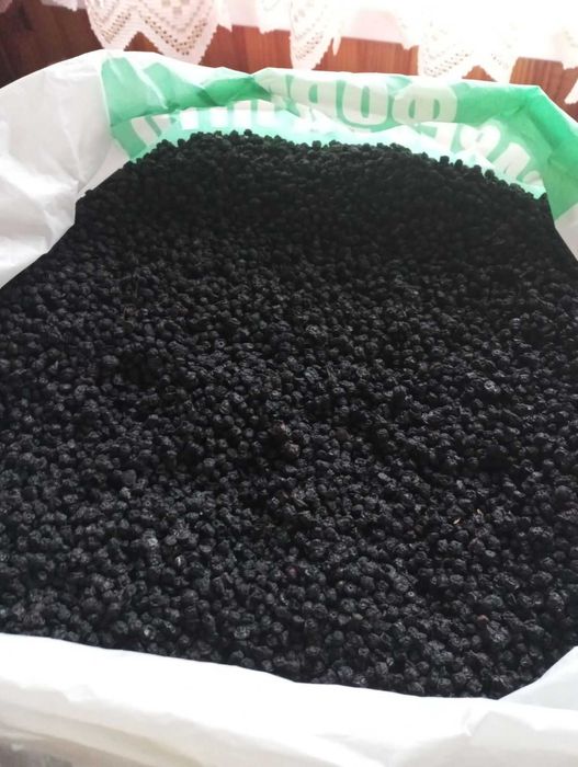 Сушена чорниця природнім способом