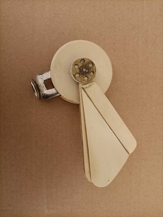 Ventoinha Manual Antiga