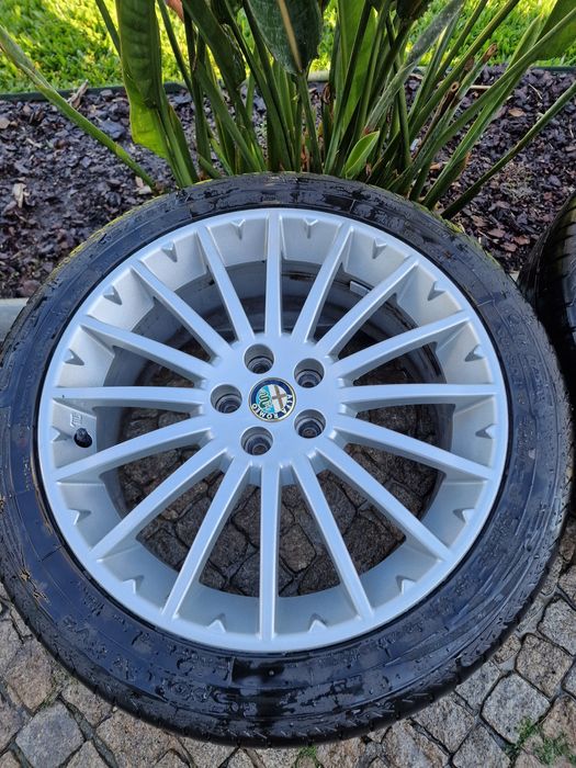 Jantes Alfa Romeo 17'' Toora 5x98