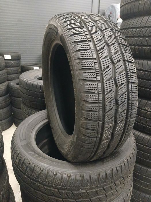 225 55 R17C  HANKOOK  Winter I*cept LV,Зимові шини БВ Склад