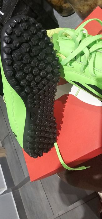 Buty piłkarskie męskie korki Adidas. 35