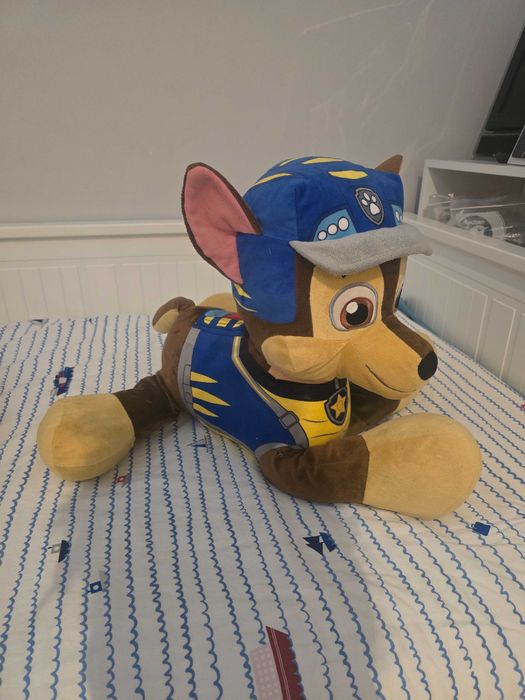 Peluche Grande Chaise Novo