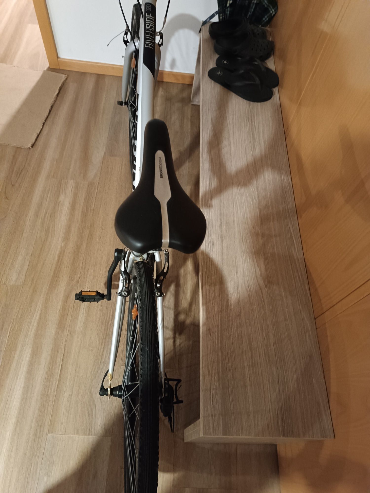Bicicleta semi-nova
