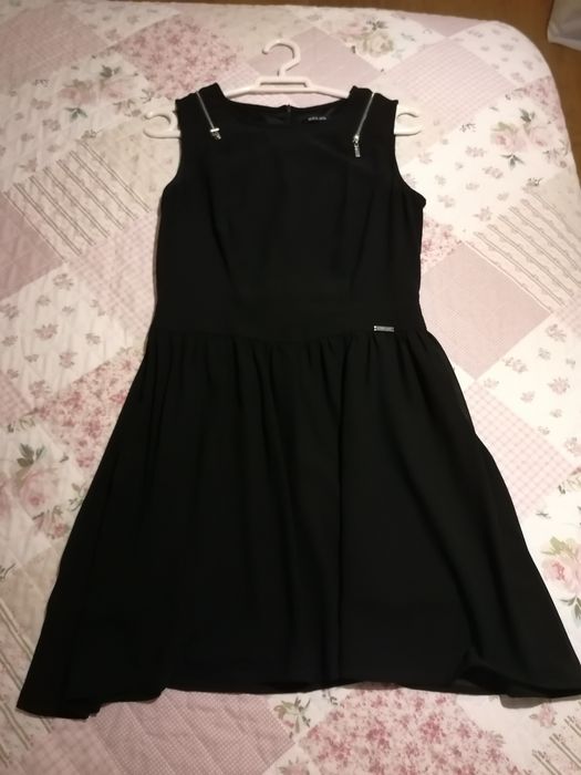 Vestido preto tamanho s