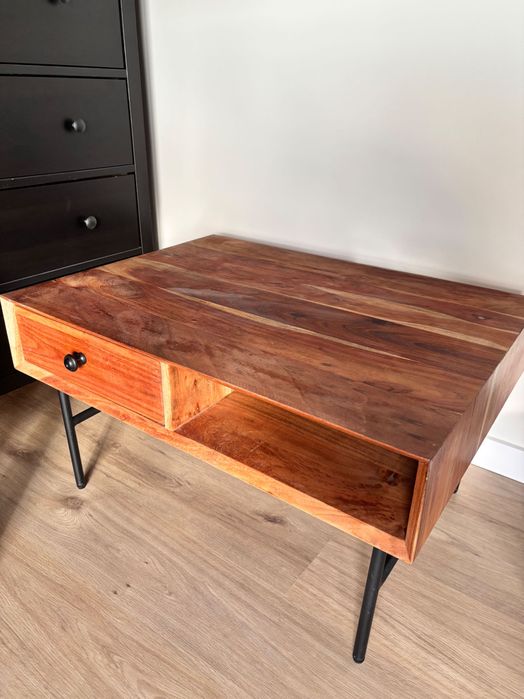 Stolik kawowy drewniany