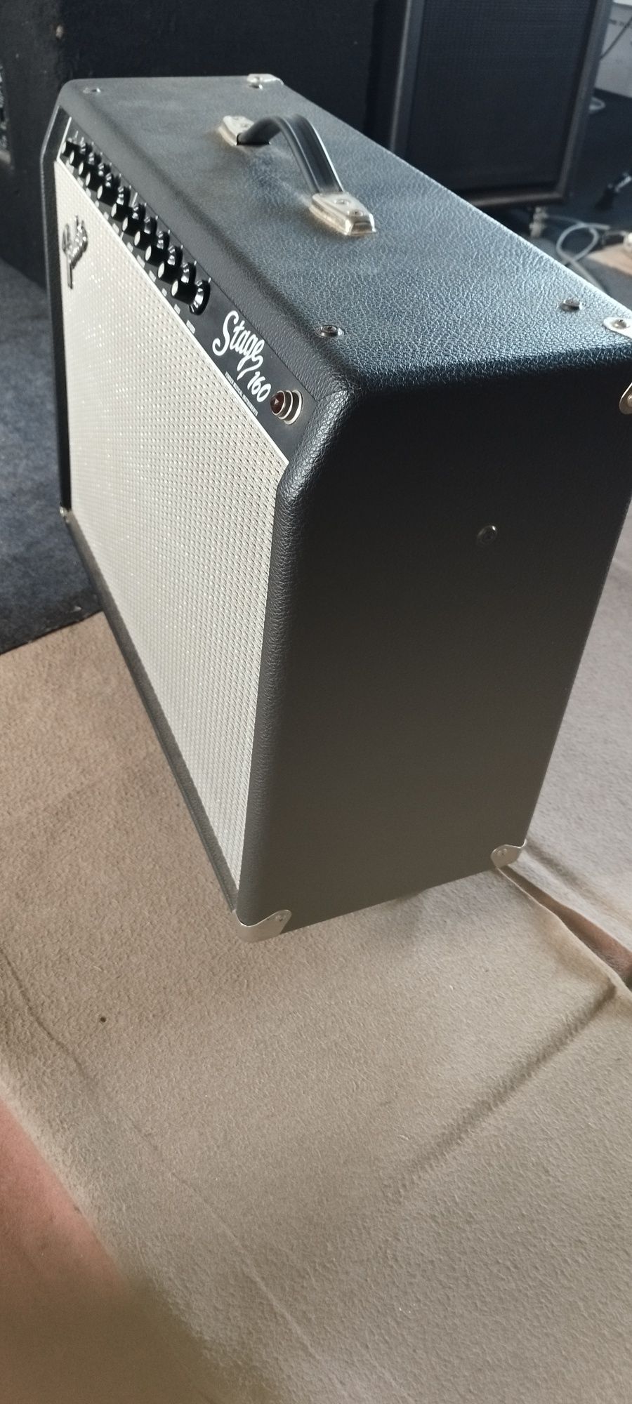 Amplificador Fender Stage 160 2-Channel 160-Watt 2x12
