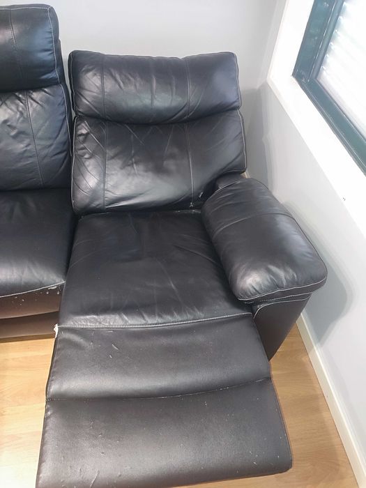 Sofá em pele em óptimo estado