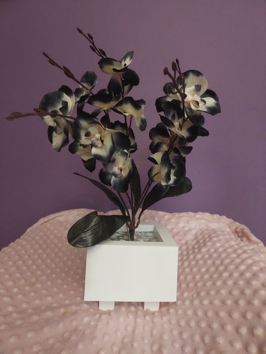 Nowy biało czarny storczyk pięcio-pędowy orchidea kwiaty sztuczne