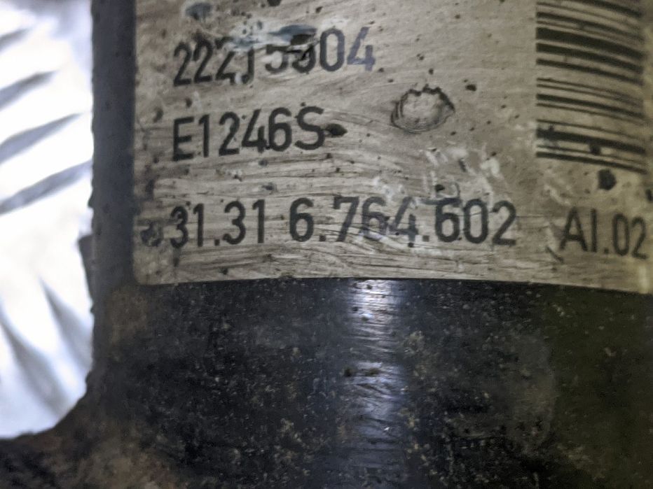 Стойка амортизатора Правая BMW X5 E53 Стійка амортизатора БМВ Х5 Е53