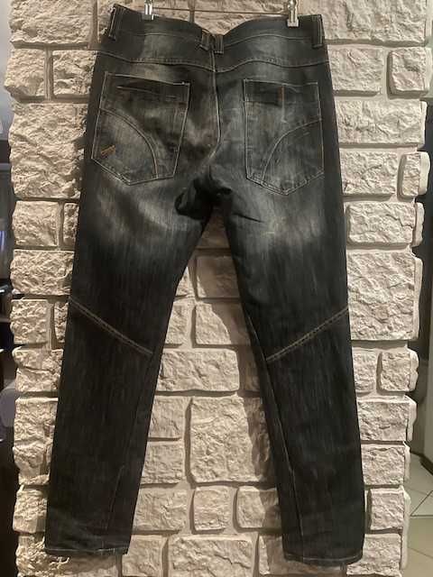 Męskie spodnie jeansowe F&F blue - romiar W34/L32