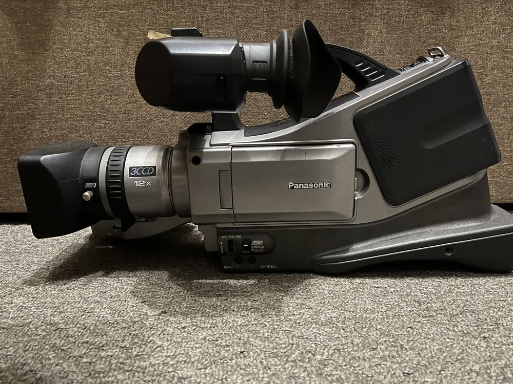 Видеокамеры PANASONIC на запчасти или ремонт