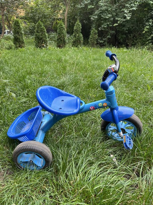Трьохколісний велосипед