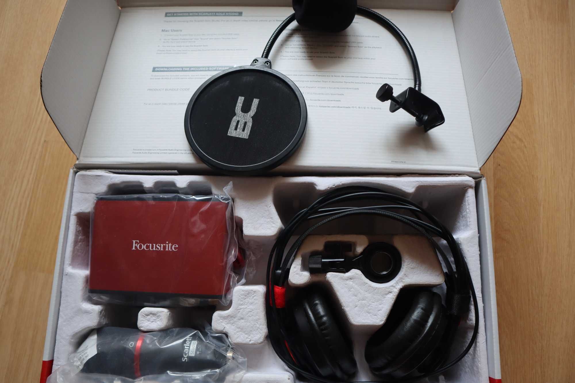 Студийный комплект FOCUSRITE Scarlett Studio 2nd Gen