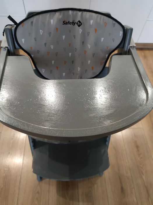 Krzesełko do karmienia Safety 1st