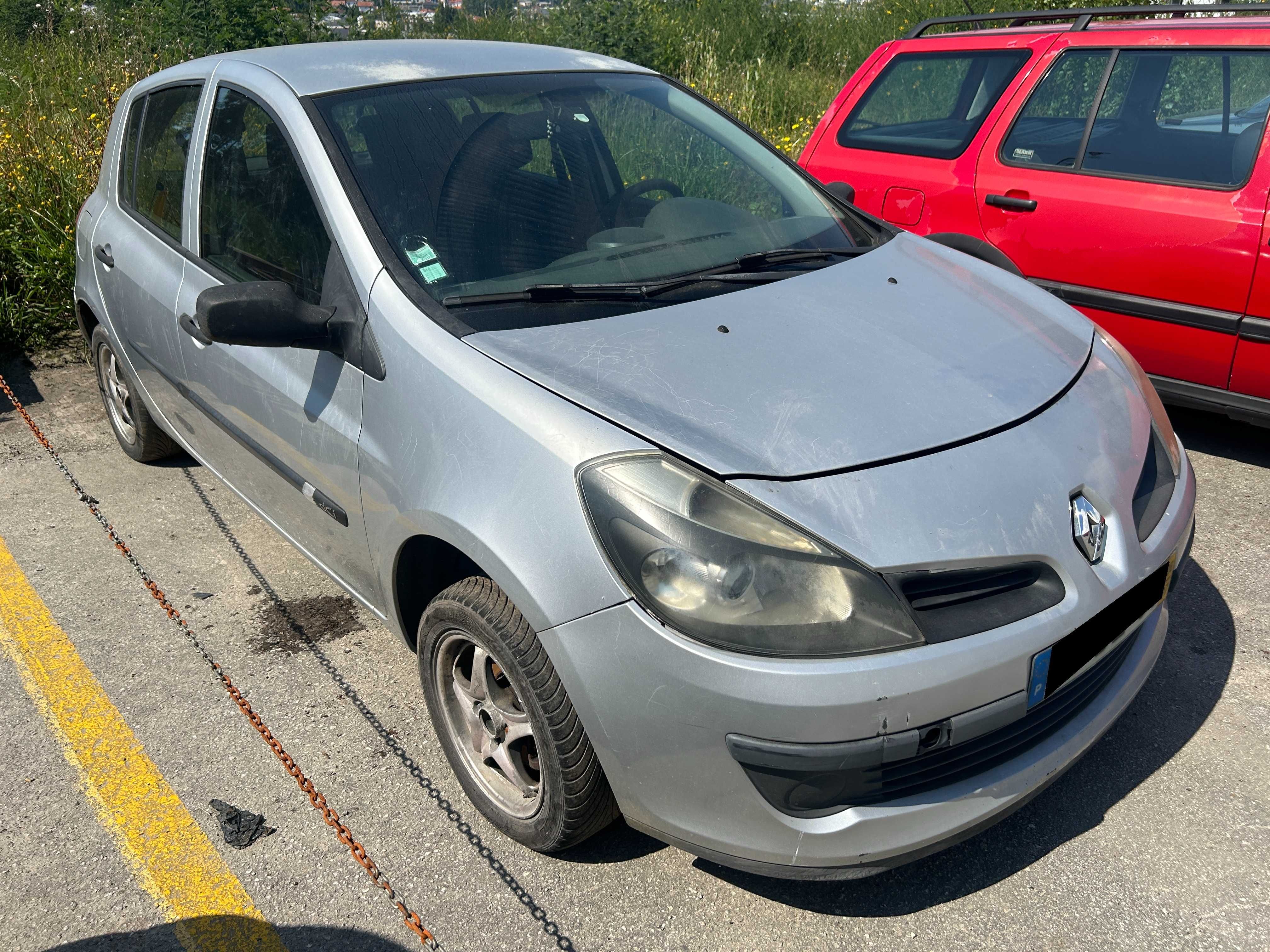 Renault Clio Só Para Peças Motor Renault K9K 714