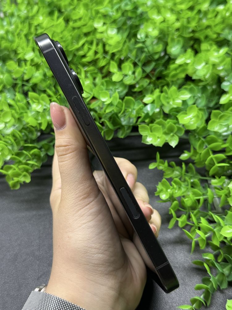 iPhone 16 Pro Max, 256Gb, Black Titanium (Neverlock) Айфон 16 Про Макс