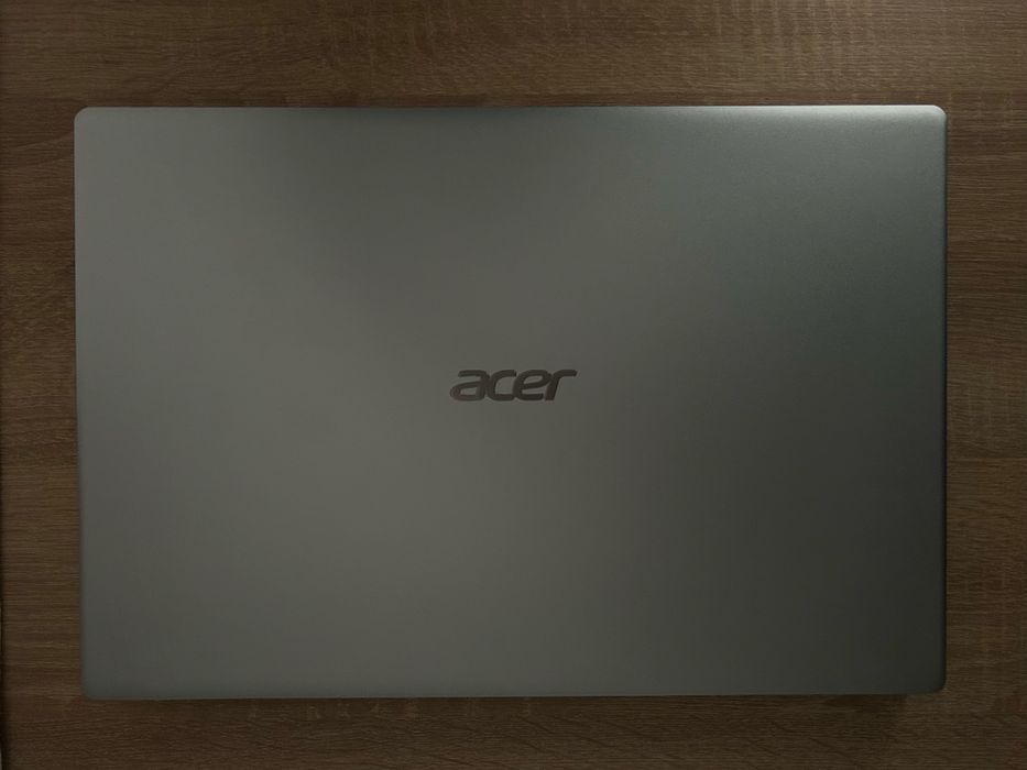Ноутбук Acer з коробкою + сумка для ноуту