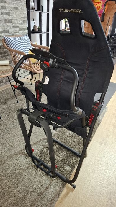 Playseat cockpit