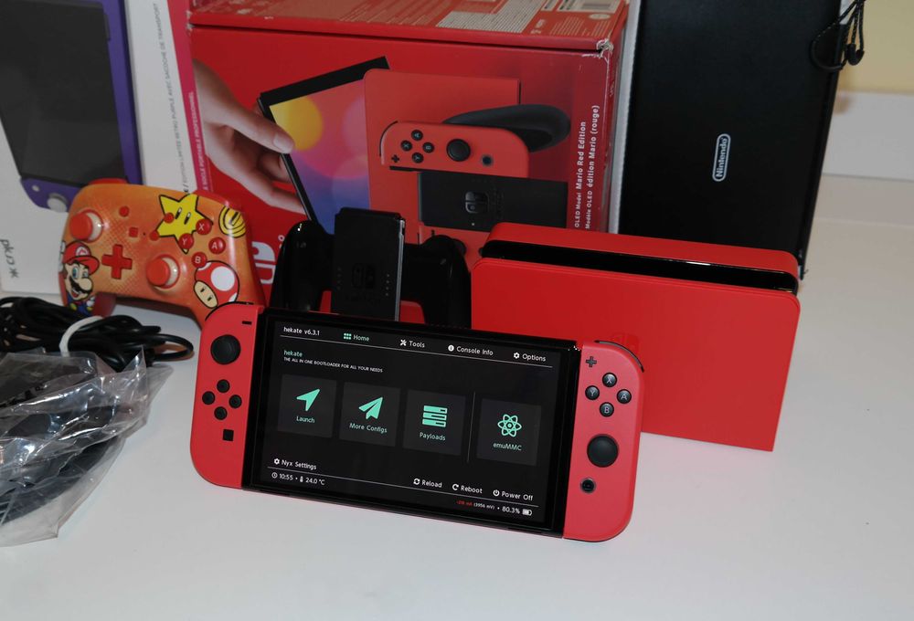 Nintendo Switch Oled Mario, 256 GB przeróbka Kamikaze CFW + Dodatki
