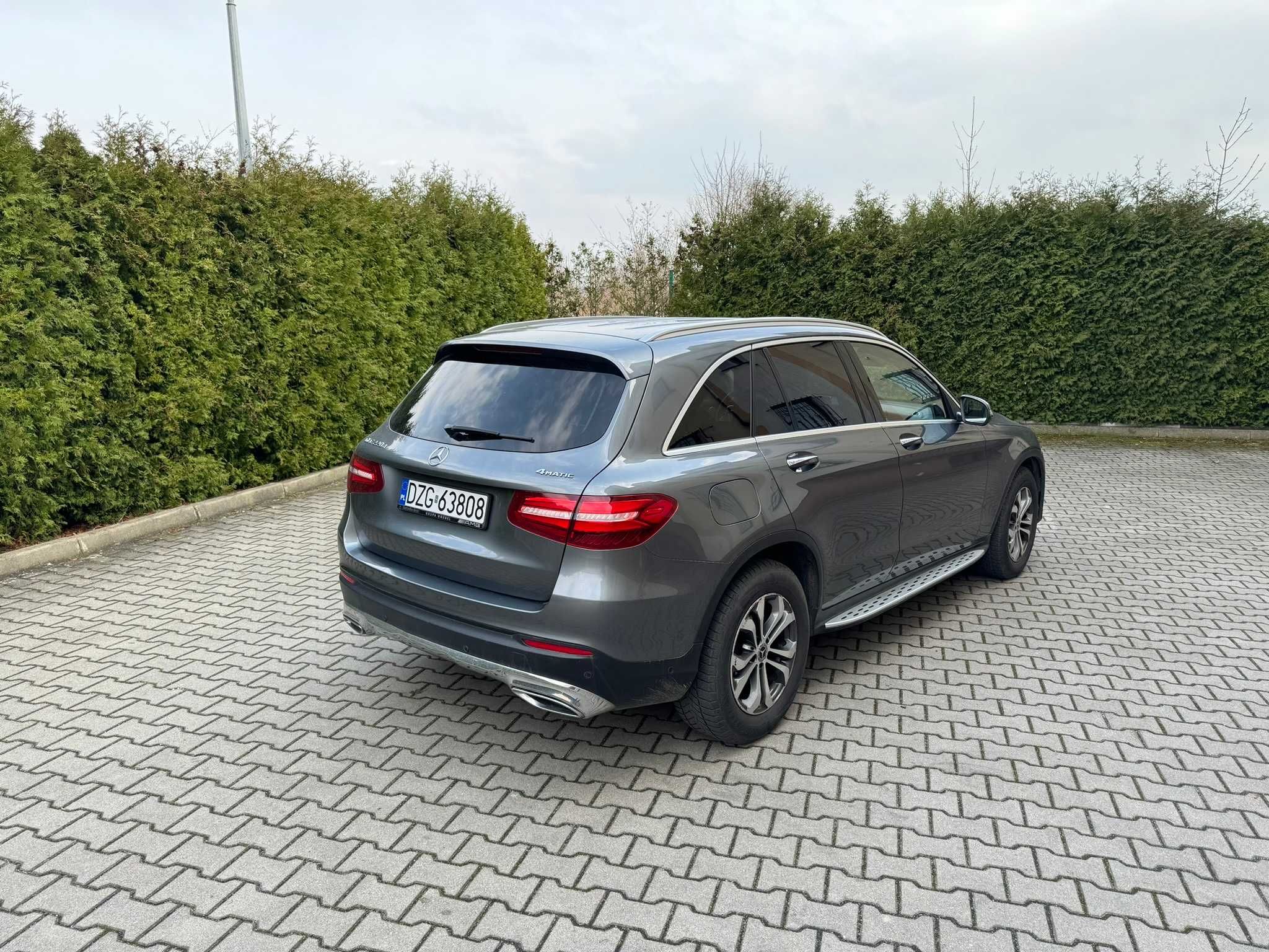 Mercedes GLC, 4matic 220d, rocznik 2017, możliwa Faktura VAT.