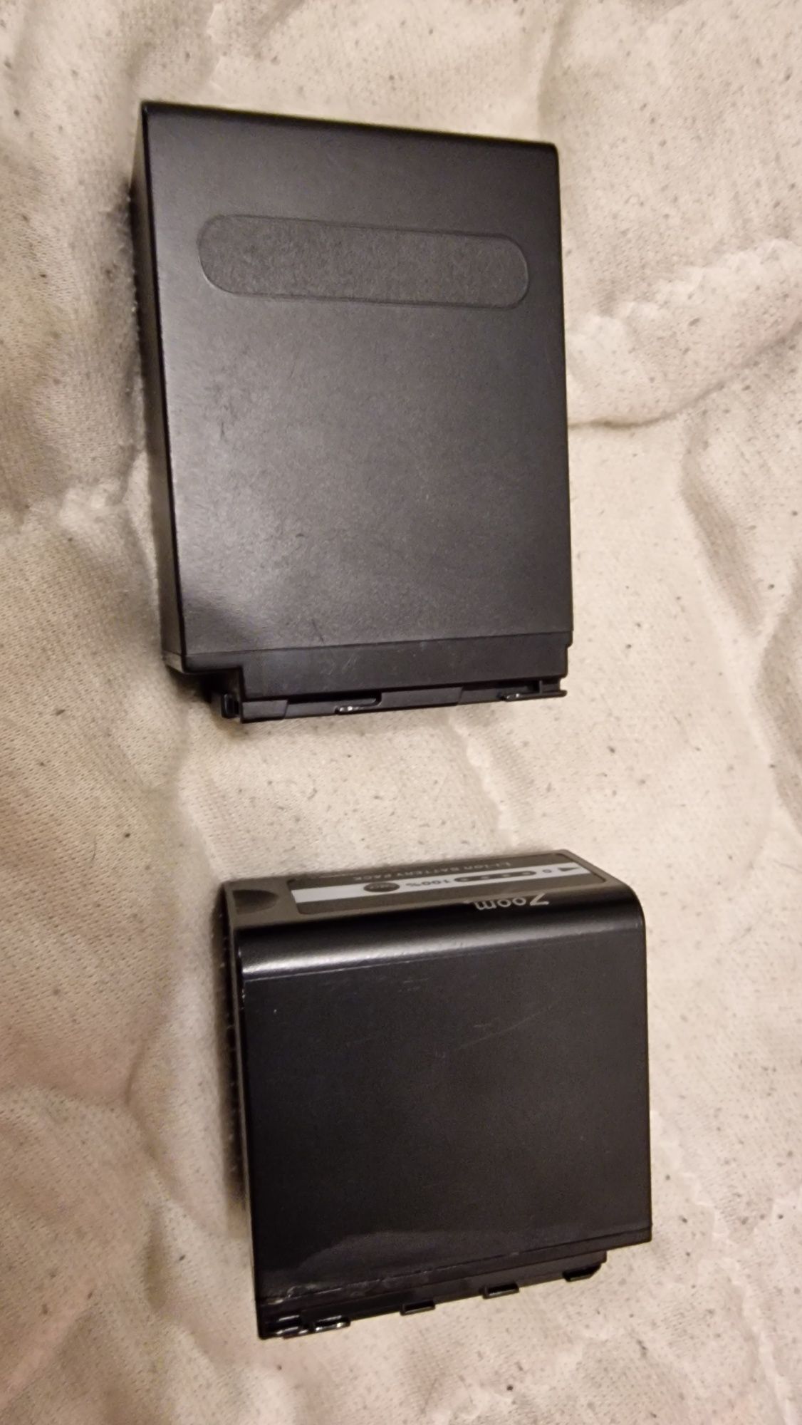 Panasonic HC-X1 i inne potężne baterie