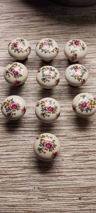 Uchwyty do mebli TYLKO 5 szt