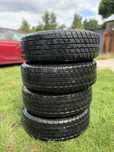 Opony wielosezonowe Catchfors/Windforce z felgami stalowymi