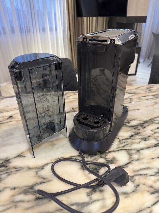 Кофемашина Delonghi dedica ec885