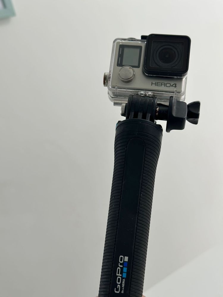 GO PRO  Hero 4 silver + Oferta de caixa aquática e stick/tripé go pro