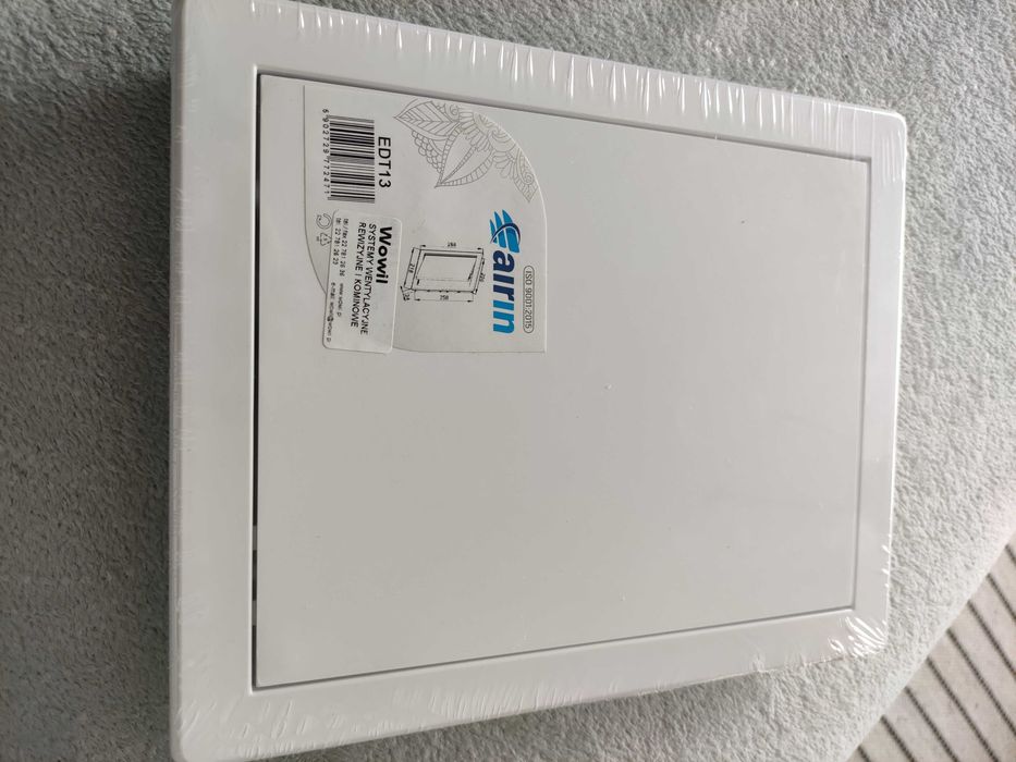 Drzwiczki rewizyjne białe